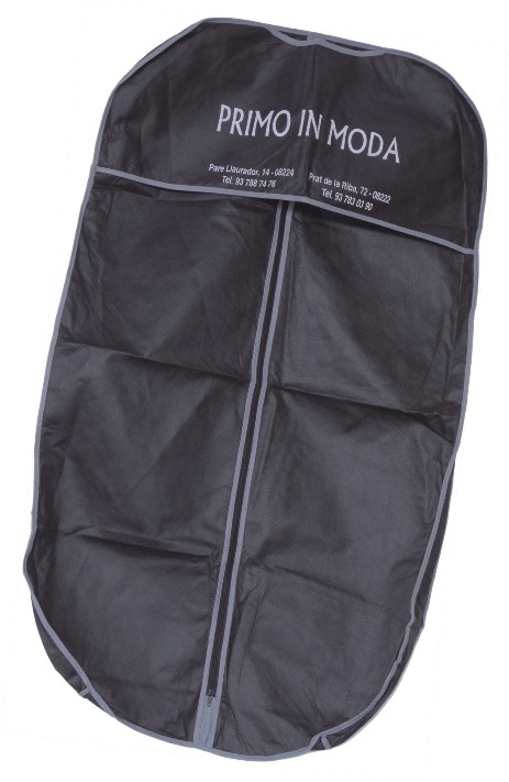XCM050  SUIT  COVER